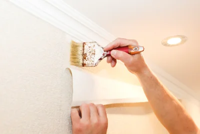 Pose de papier peint à Montmançon — revêtements muraux et toiles de verre